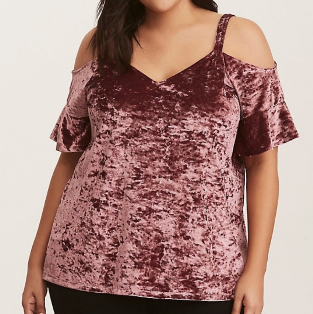 Torrid plum velvet cold shoulder top 00 0x